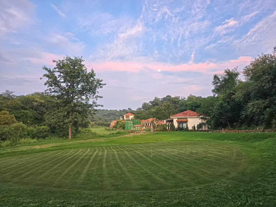 FHR Wilderness Lodge property view